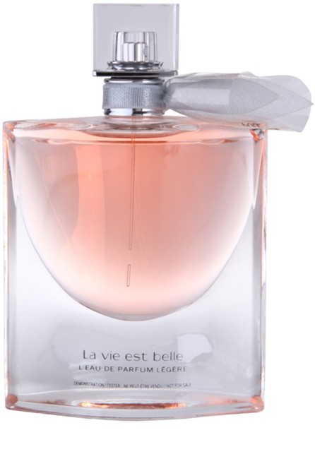La Vie Est Belle En Turc Lancôme La Vie Est Belle L'Eau de Parfum Légére parfumovaná voda pre