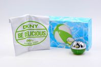DKNY Be Delicious parfumovaná voda pre ženy 30 ml + plážový balón darčeková sada